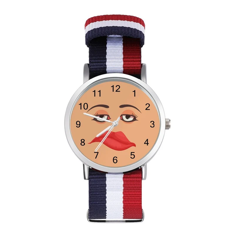 Montre Sport Personnalisée Bracelet Nylon Tricolore | Style NATO Photo