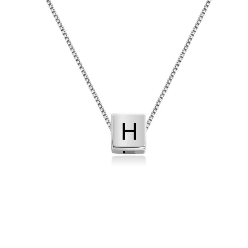 Collier avec pendentif en forme de cube en argent sterling 925 / cuivre gravure personnalisé avec prénom