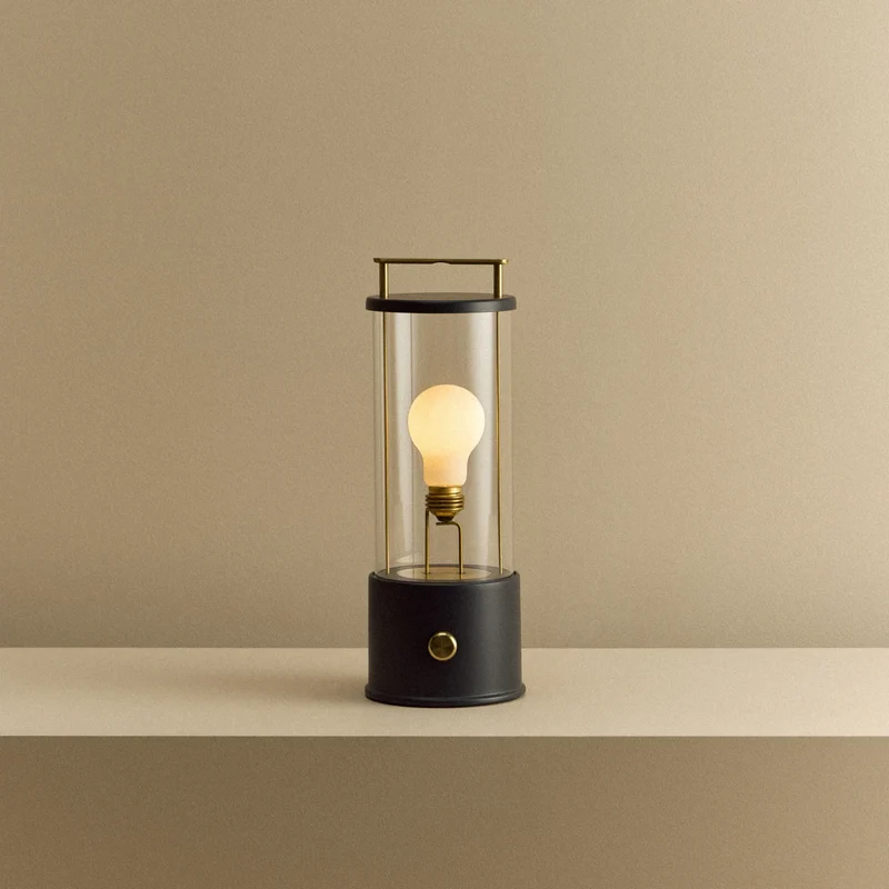 The Muse 2.0 Portable Lamp in Hackles Black