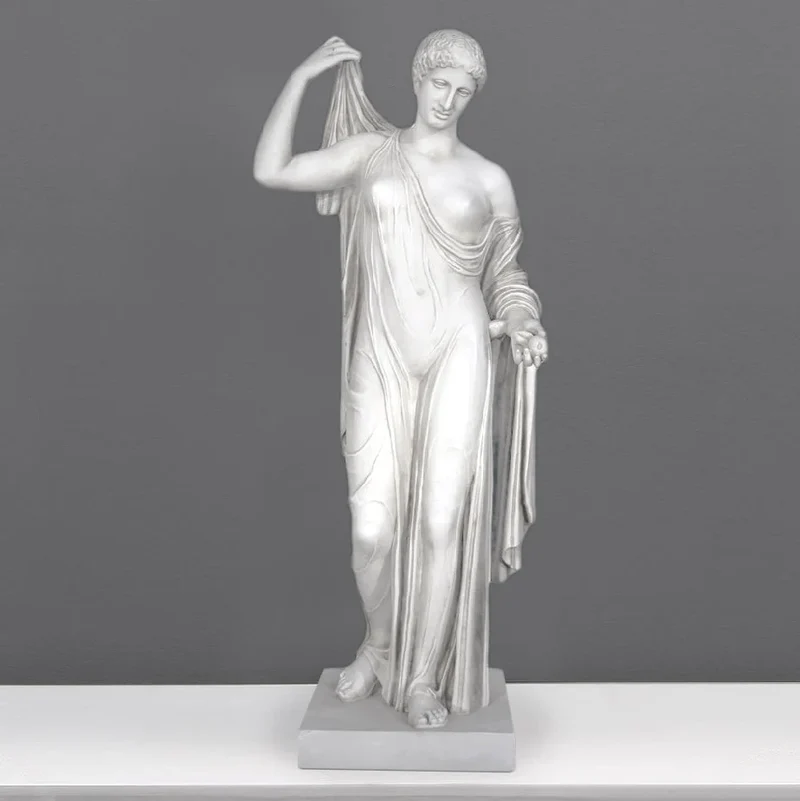 Statue Vénus Genitrix (musée du Louvre) - grande sculpture en marbre blanc
