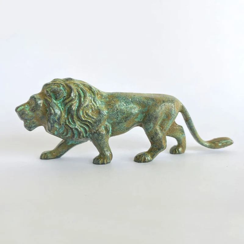 Statuette Lion - bronze vert