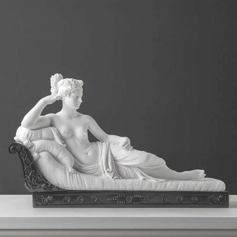 Vénus Victrix (Pauline Bonaparte) – sur socle noir