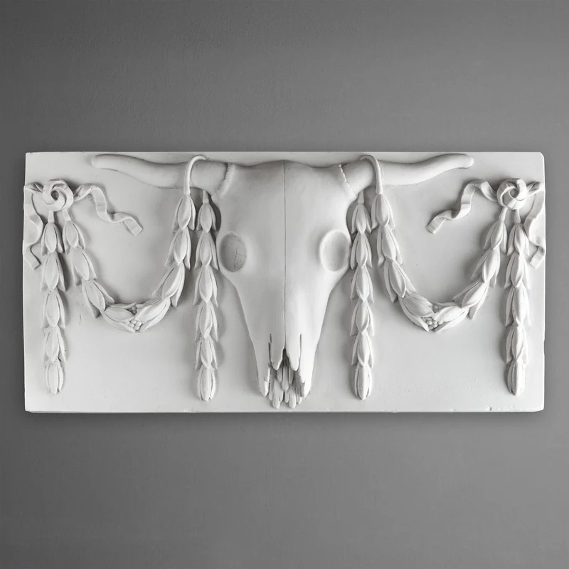 Décoration murale tête de bœuf – Bas-relief classique