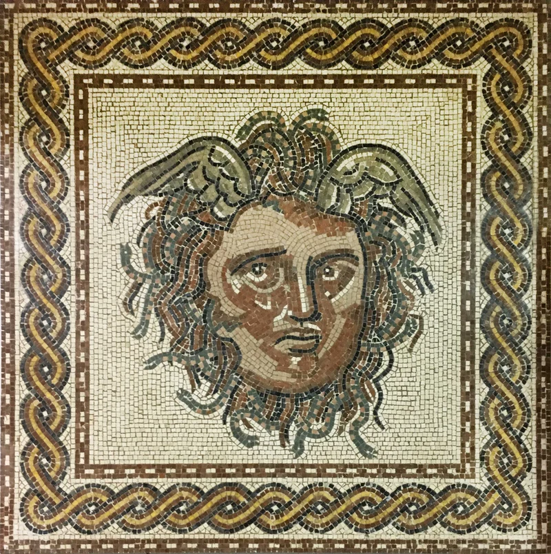 Mosaïque Medusa - en marble