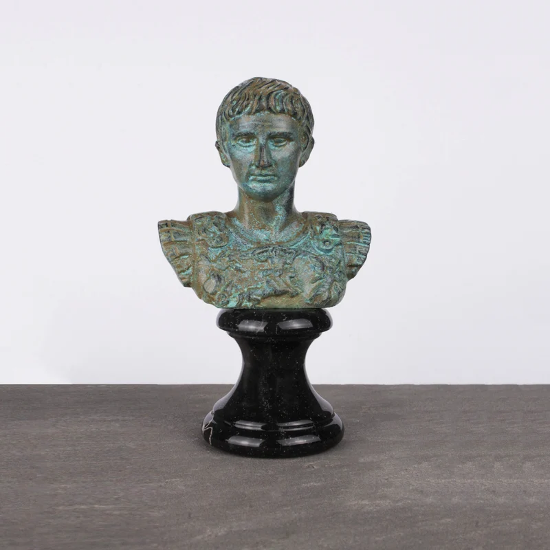 Buste d'Auguste - bronze vert