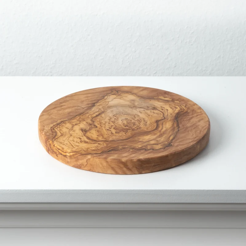 Planche à Découper Ronde en Bois d’Olivier Fait Main