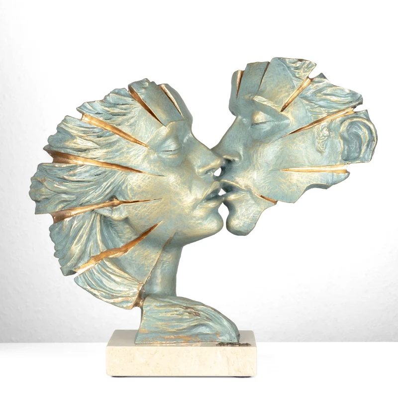Sculpture Amants « Approaching Kiss » par Anglada sur Base en Marbre