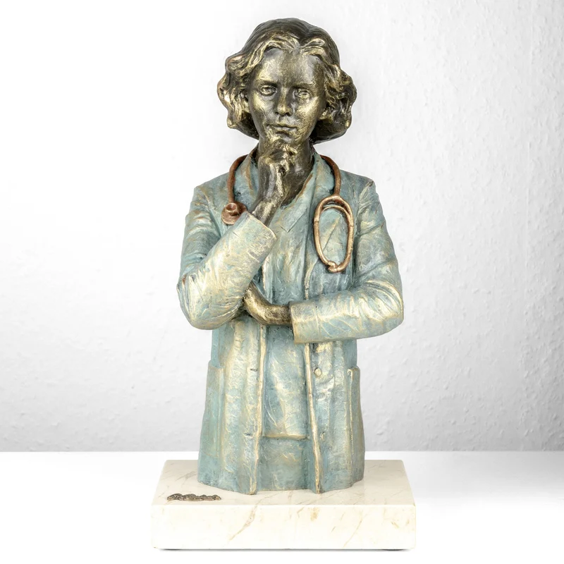 Sculpture Femme Médecin par Anglada sur Base en Marbre