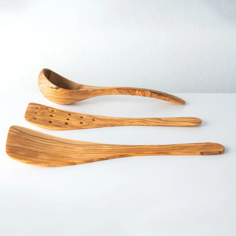 Set d’Ustensiles de Cuisine en Bois d’Olivier Fait Main (3 Pièces)