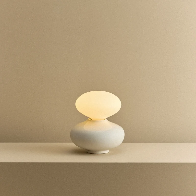 Reflection Oval Table Lamp