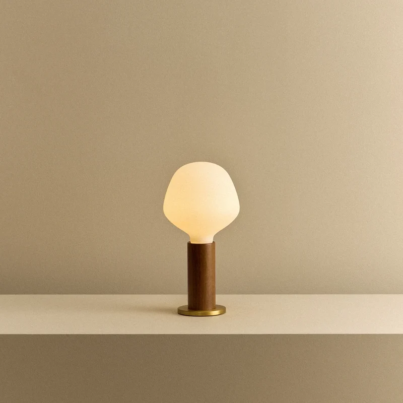 Knuckle Table Lamp in Walnut + Enno