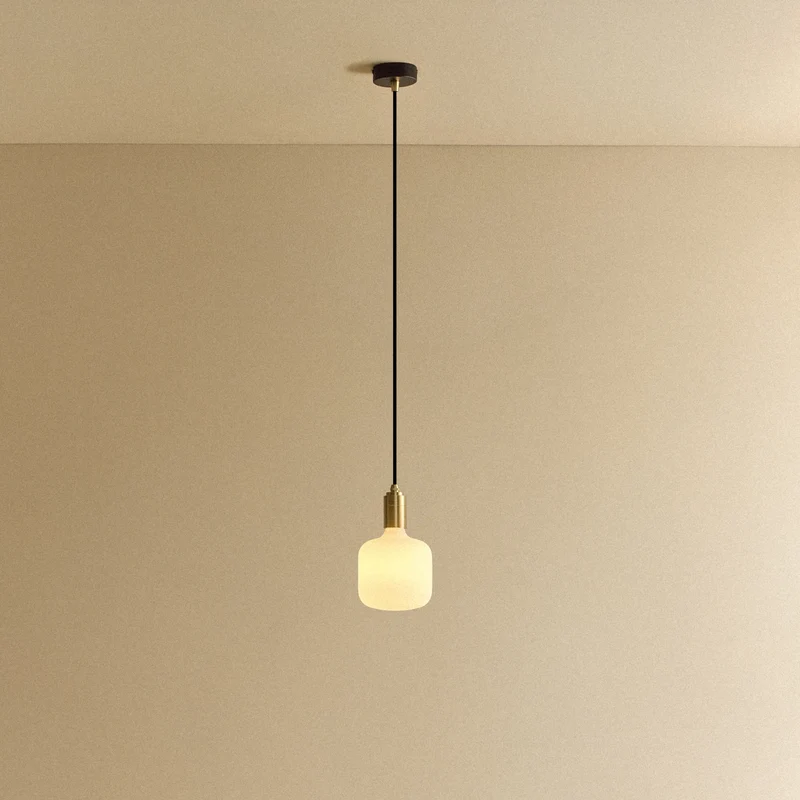 Oblo Pendant Light in Brass