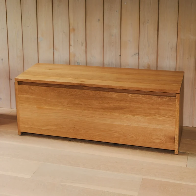 Everyday Storage Bench, Oak