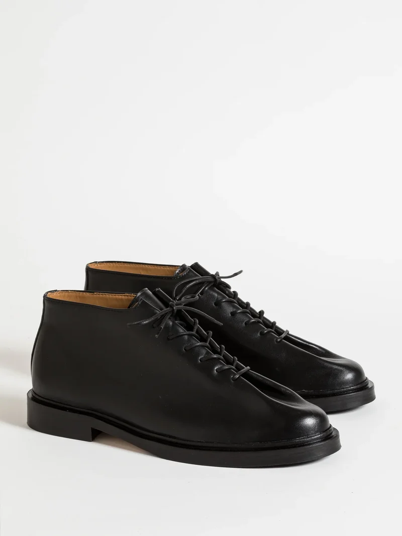 PIO BLACK