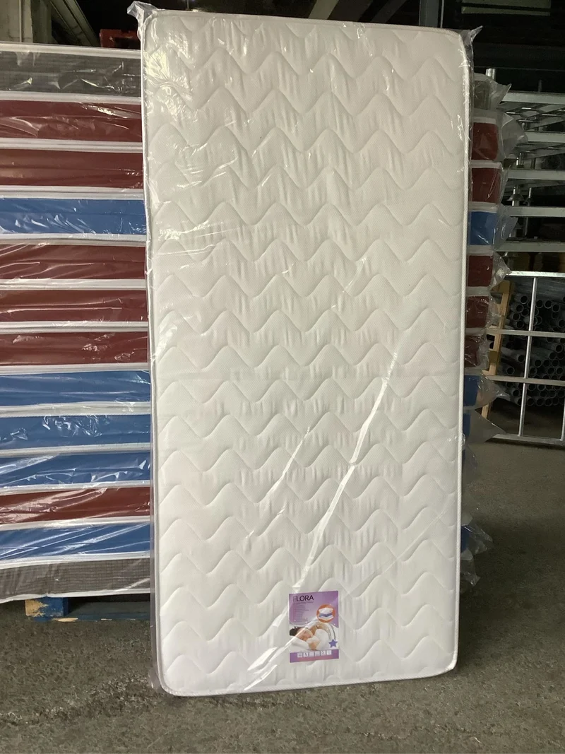 MATELAS CARLA 15cm 90x190cm Mousse 25kg/m3