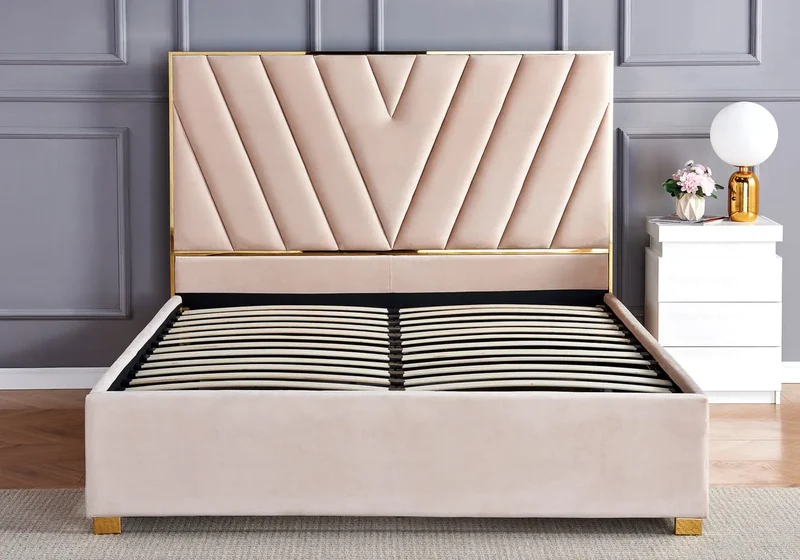 Lit velours beige design doré - Dina